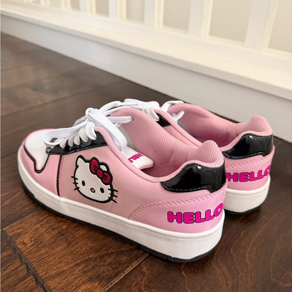 Hello Kitty Pink and White Sneakers Size 8 - Picture 4 of 6